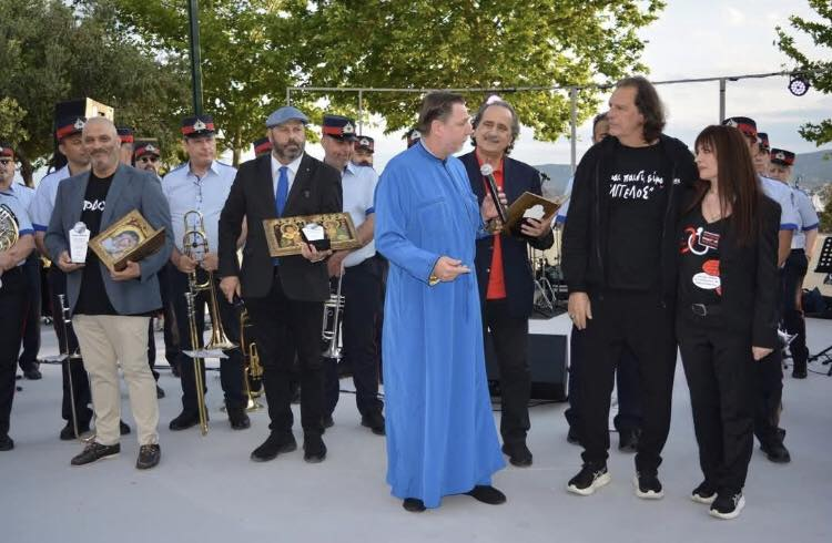 O EΠΙΚΕΦΑΛΗΣ ΤΟΥ  ΣΥΝΔΥΑΣΜΟΥ “ΣΥΝΕΧΙΖΟΥΜΕ ΜΑΖΙ” στην 3η Γιορτή Μητέρας Παιδιού με Αναπηρία